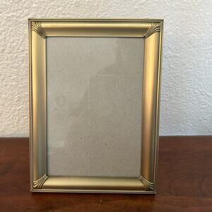 Vintage Malden Brushed Gold Metal Picture Frame 5x7 Vertical Ornate Corners Bras